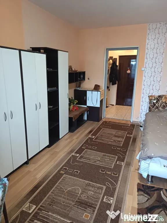 Garsoniera Pietatii Hipodrom, etaj 3/4, mobilat utilata. - Braila (Braila)
