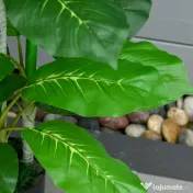 HOMCOM Plantă Artificială cu 33 de Frunze pentru Uz Interior și Exterior cu Ghiveci, Plantă Falsă în PEVA, PE și Ciment, 95 cm, Verde 