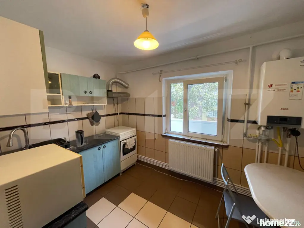 Apartament 3 camere decomandat, etaj 2/4, Lăpuș - Zona Res - Craiova (Dolj)