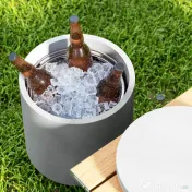 HOMCOM Măsuță Multifuncțională cu Găleată de Gheață 10L și Capac Gri Deschis | Aosom Romania 