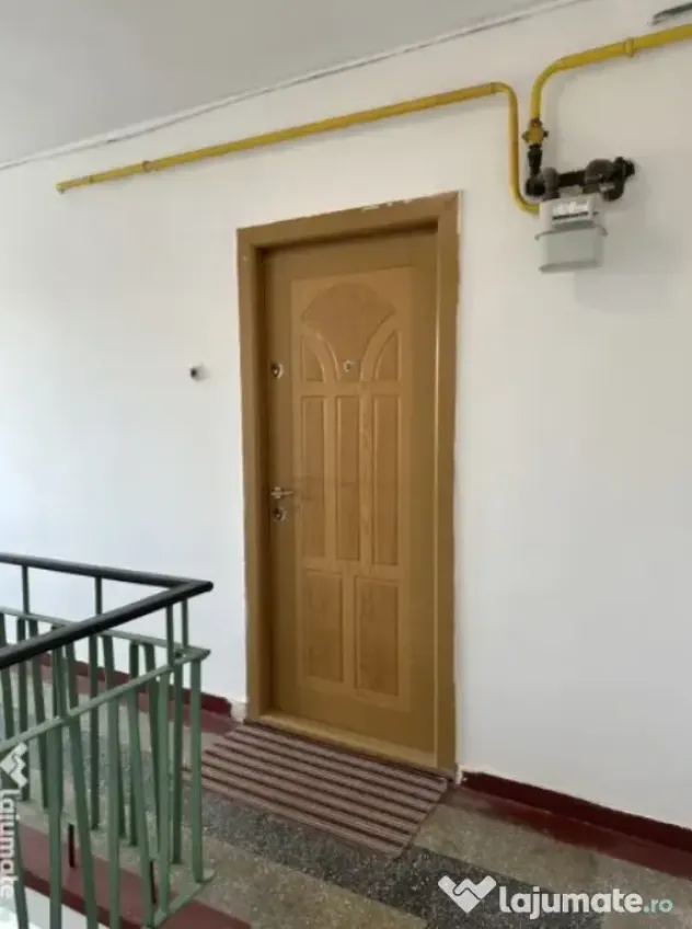 Apartament 2 camere decomandat str. Carantinei