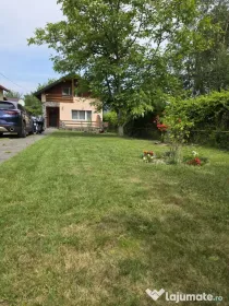 Casa P+M 5 camere,piscina, str. Vrancei B Mare teren 1100 mp sau schimb cu apart.