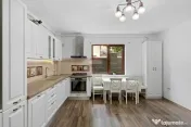 Apartament cu 3 camere si loc de parcare în zona Aurel V... 