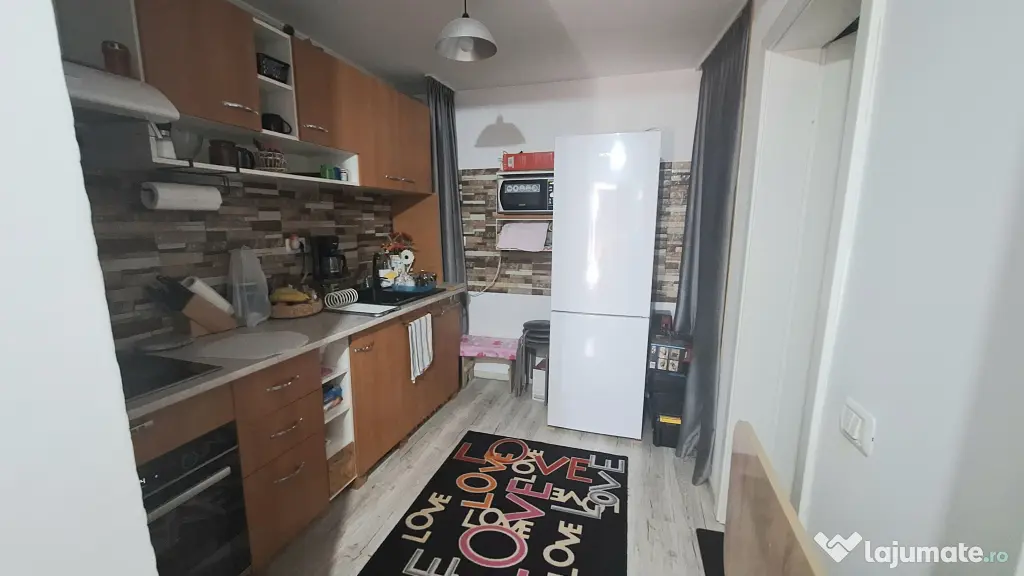 Apartament 2 camere Sânpetru
