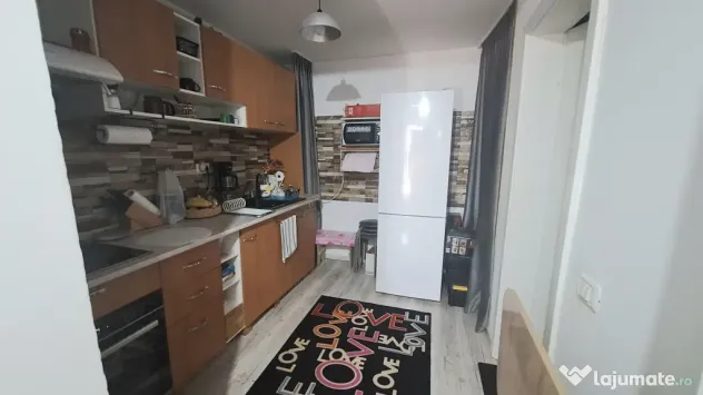 Apartament 2 camere Sânpetru