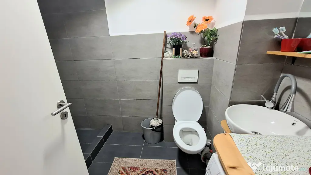 Apartament 2 camere Sânpetru