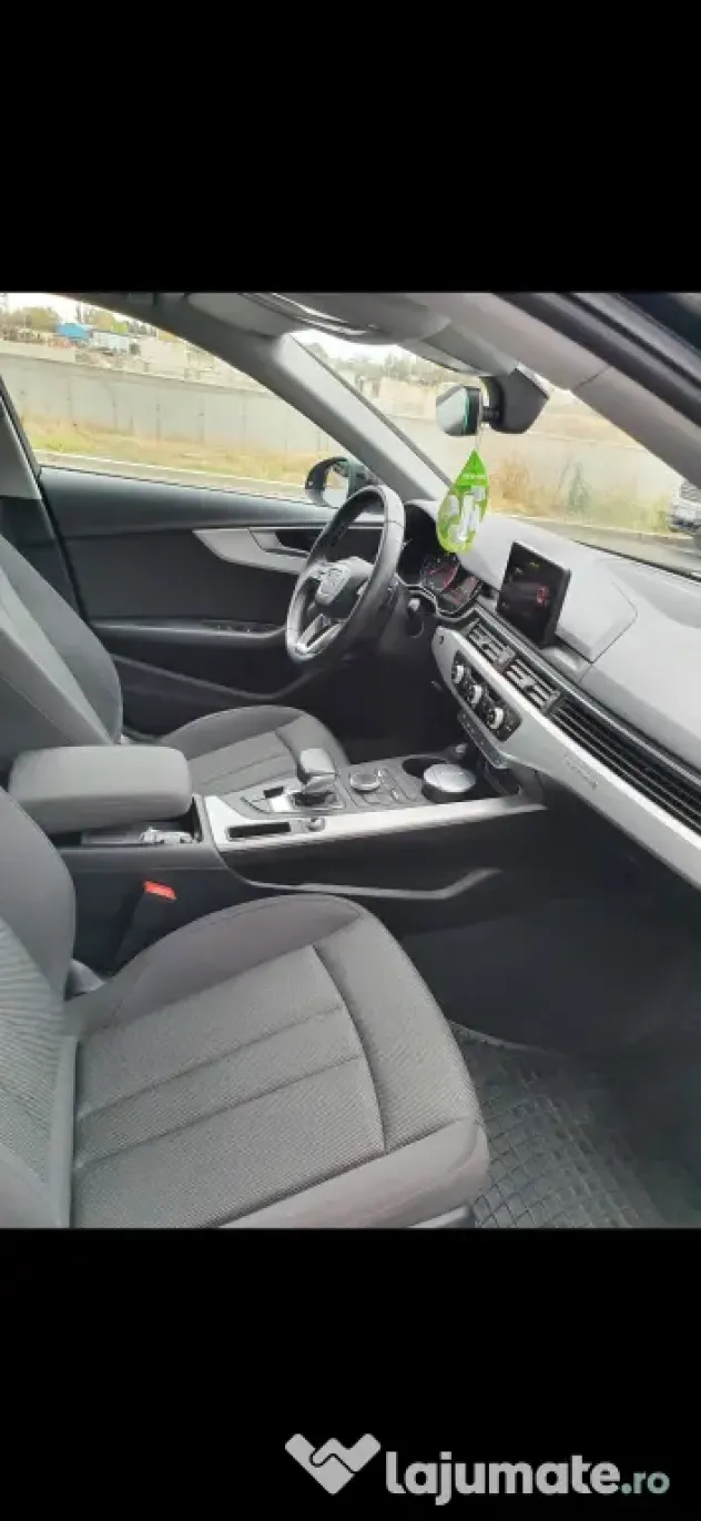 Vand Audi A4.