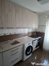Proprietar - vând apartament 3 camere, suprafață utila 88 mp, str. Marasesti