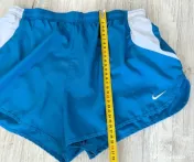 Pantaloni scurți Nike sport femei mărimea S