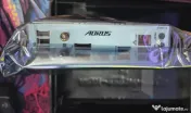Intel Core i7-13700K + GIGABYTE B760M AORUS ELITE AX DDR5