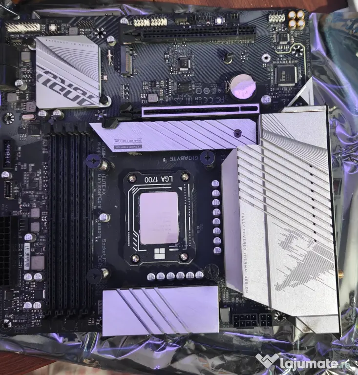 Intel Core i7-13700K + GIGABYTE B760M AORUS ELITE AX DDR5