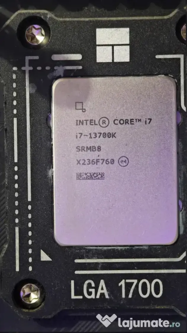 Intel Core i7-13700K + GIGABYTE B760M AORUS ELITE AX DDR5