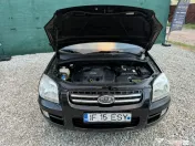 Kia Sportage 2.0 CRDi 140CP 4x4 / Trapă / Navi / Climatronic 