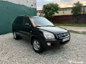 Kia Sportage 2.0 CRDi 140CP 4x4 / Trapă / Navi / Climatronic 