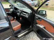 Kia Sportage 2.0 CRDi 140CP 4x4 / Trapă / Navi / Climatronic 