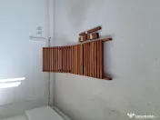 Sezlong lemn cu masuta 