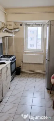 Apartament cu potențial deosebit | 3 camere | Bulevardul Unirii Focșani 