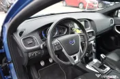 Volvo V40 2.0D R-Design 