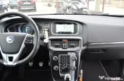 Volvo V40 2.0D R-Design 