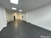 Spatiu comercial/birou cu vizibilitate maxima 