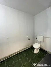 Spatiu comercial/birou cu vizibilitate maxima 