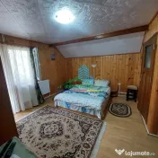 Pensiune de vânzare în Lepșa - Vrancea
