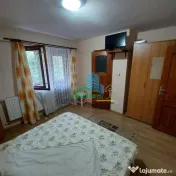 Pensiune de vânzare în Lepșa - Vrancea