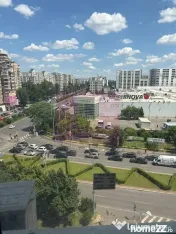 Apartament cu 4 camere de vânzare Lujerului Militari 