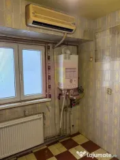 Apartament cu 4 camere de vânzare Lujerului Militari 