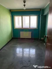 Apartament cu 4 camere de vânzare Lujerului Militari 