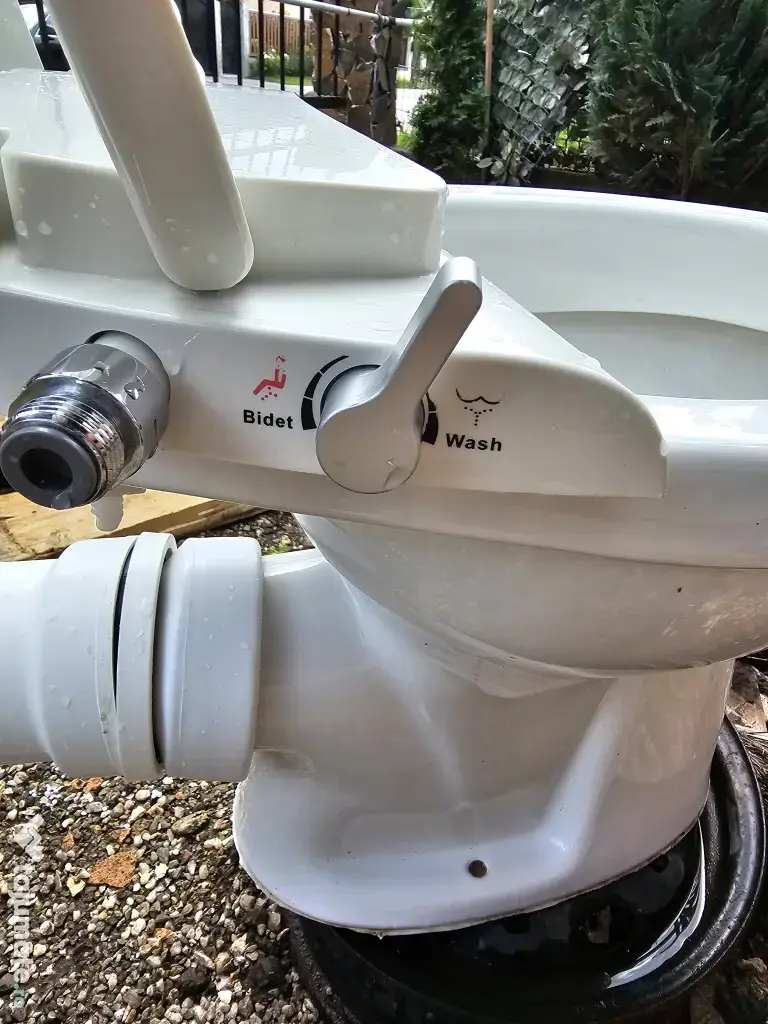 2 x Vas WC Zoom, cu rezervor si capac