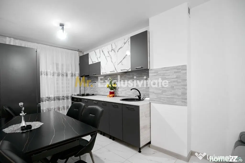Garsonieră decomandată - Complet renovată - Parter –...
