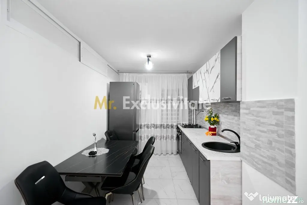 Garsonieră decomandată - Complet renovată - Parter –...