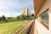 Spațiu comercial generos – 160 mp – poziție premium...