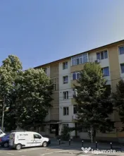 Apartament 2 camere semidecomandat zona Fratii Golesti - ...