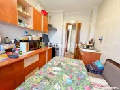 Apartament 2 camere semidecomandat zona Fratii Golesti - ... 