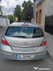 Vând Opel Astra H 