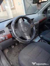 Vând Opel Astra H 