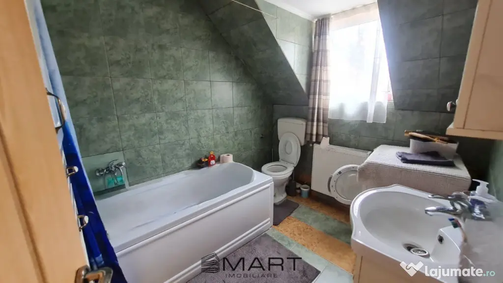 Casa 5 camere teren 450mp zona Trei Stejari