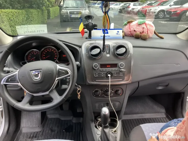 Vând Dacia Sandero
