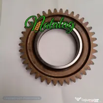 Pinion cositoare KUHN