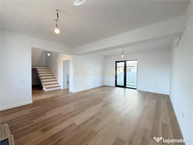 Casa de || Berceni, Zona Noua || Comision 0%