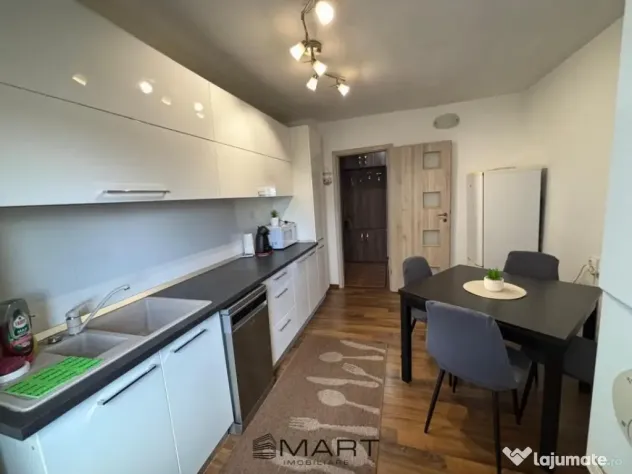 Apartament 3 camere decomandat zona Grivitei Brasov