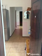 Ap 3 camere Zona Crangasi, aproape de metrou 