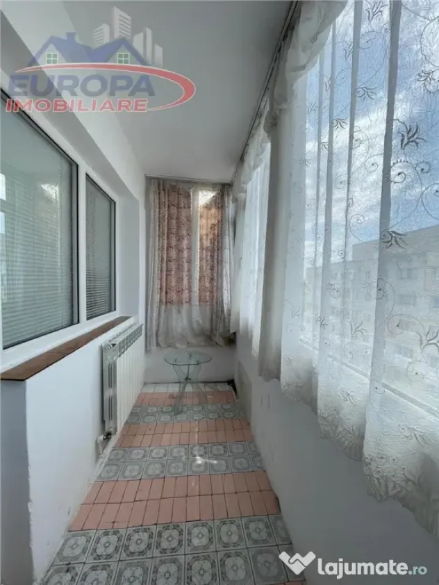 Apartament cu 4 camere de zona centrala Tulcea