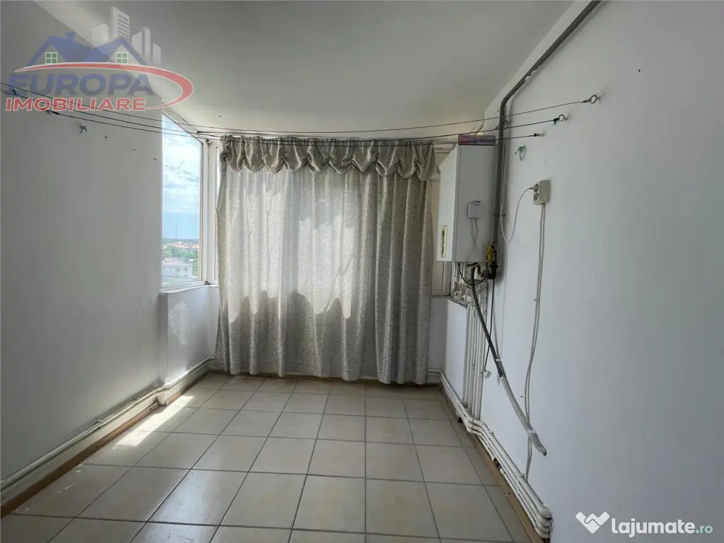 Apartament cu 4 camere de zona centrala Tulcea