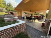Casă cu 3 camere în suprafață de 168 mp 