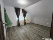 Casa complet mobilata, 3 dormitoare, garaj și livada –... 