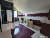 Casa complet mobilata, 3 dormitoare, garaj și livada –...