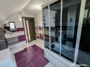 Casa complet mobilata, 3 dormitoare, garaj și livada –...